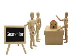 Who can become a guarantor